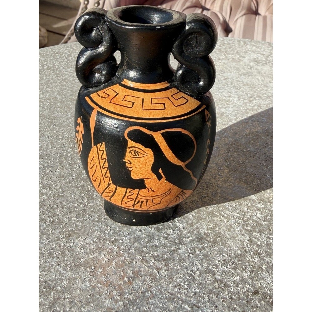 Greek Style Terra-Cotta These With Black Figure Motif￼
